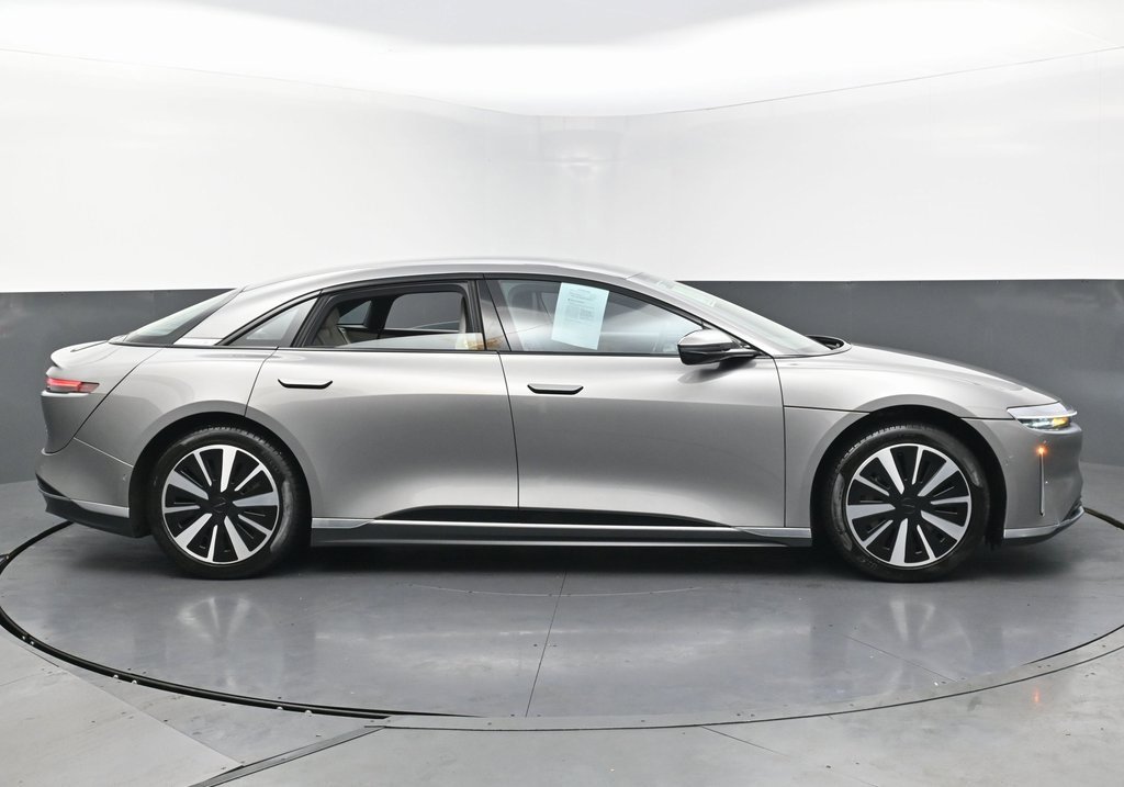 Used 2024 Lucid Air Touring image 5