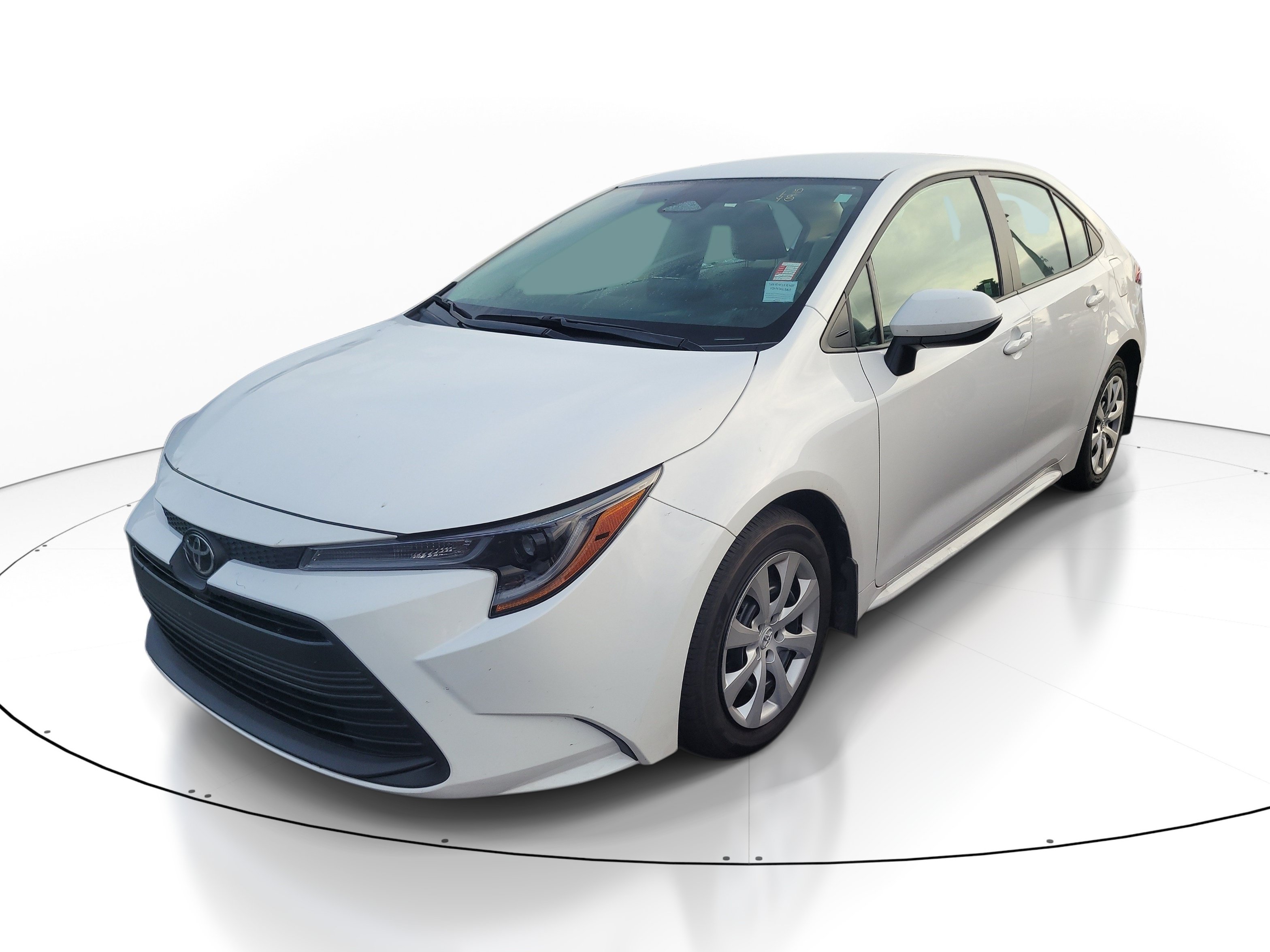 Certified 2025 Toyota Corolla LE FWD image 3