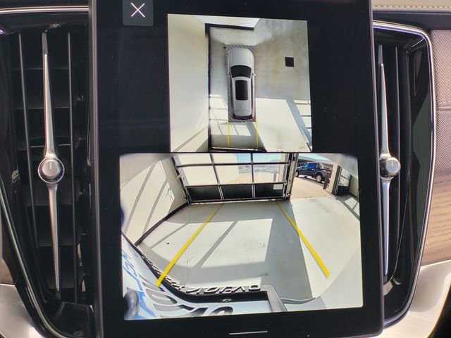 New 2026 Volvo XC90 B6 Ultra w/ Protection Package AWD/4WD image 17
