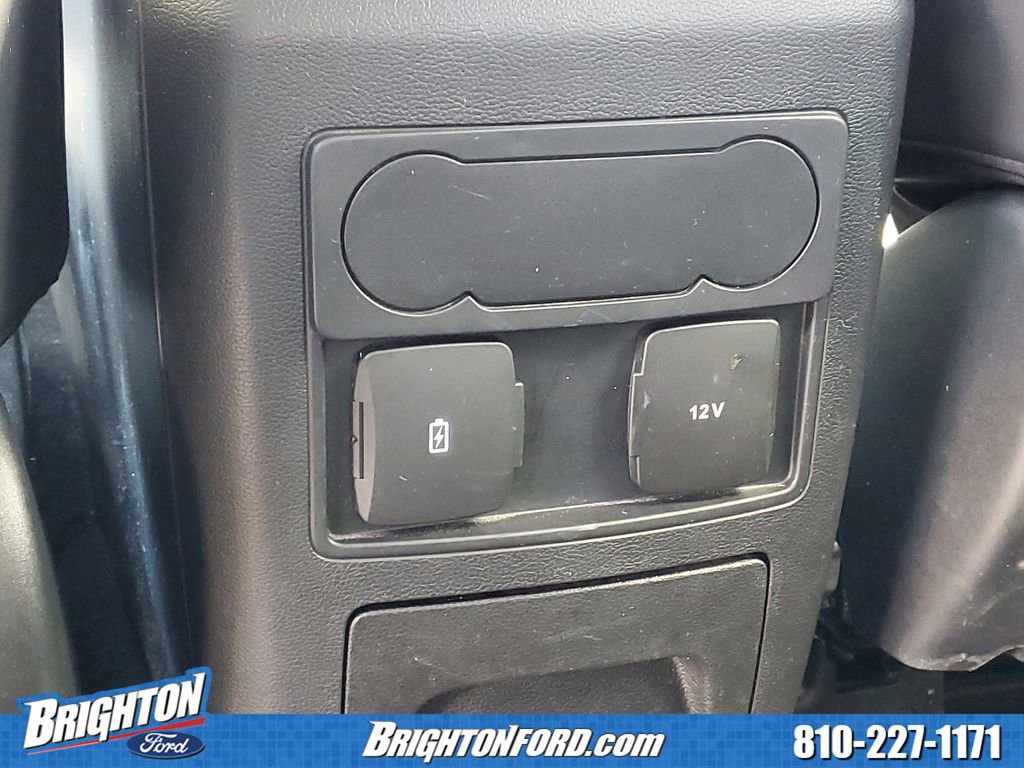 Used 2023 Ford Explorer XLT w/ Equipment Group 202A image 14