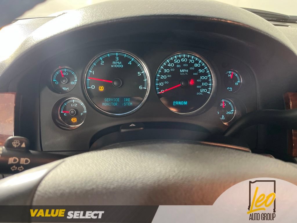 Used 2010 Chevrolet Tahoe LT AWD/4WD image 19