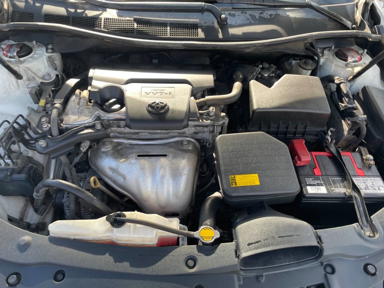 Used 2015 Toyota Camry SE FWD image 22