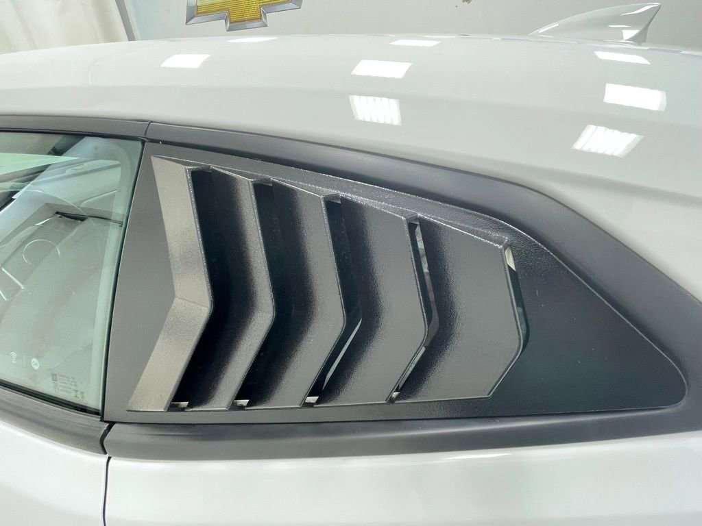 Used 2020 Chevrolet Camaro SS image 12