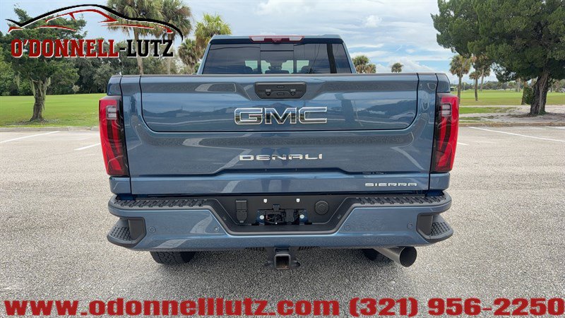 Used 2026 GMC Sierra 2500 Denali Ultimate AWD/4WD image 5