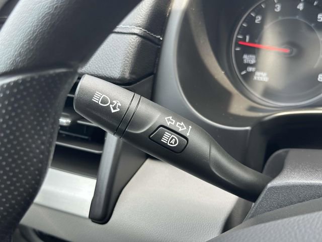 Used 2023 GMC Terrain SLE w/ Driver Convenience Package image 27