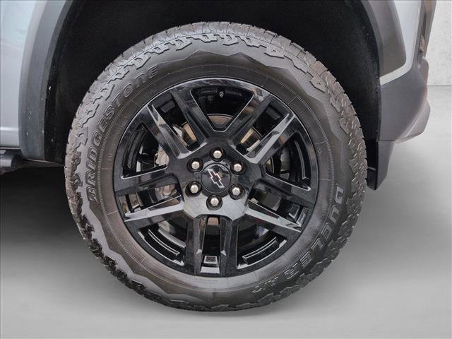 Used 2025 Chevrolet Colorado Trail Boss w/ Midnight Edition image 24