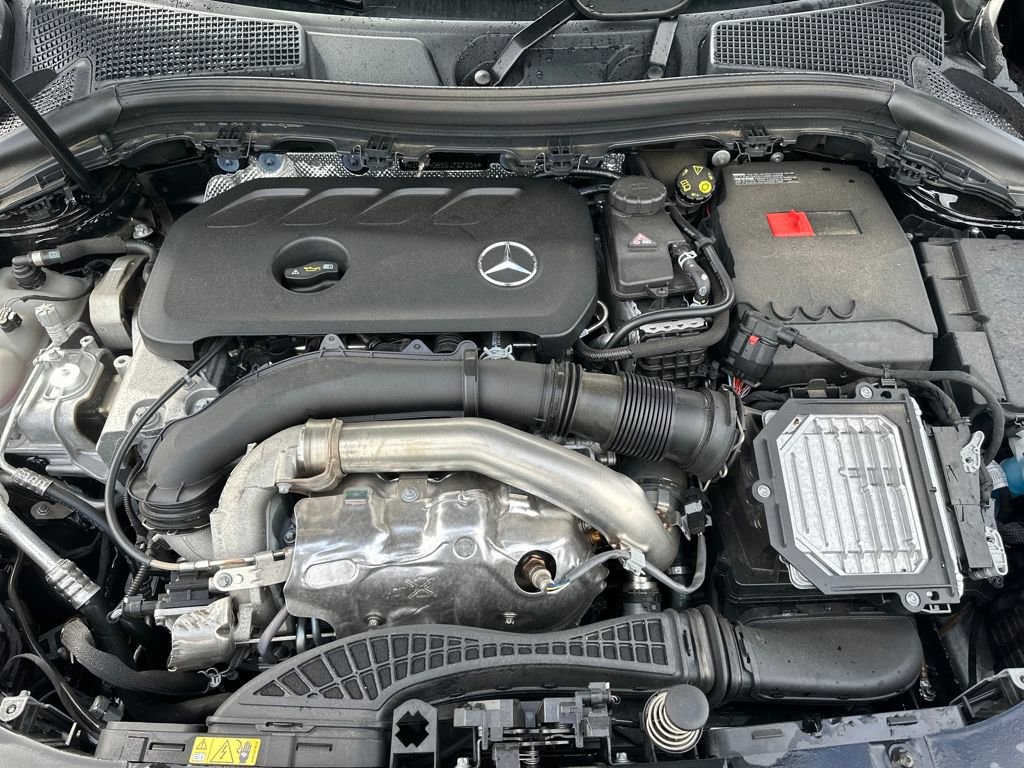 Certified 2025 Mercedes-Benz GLA 250 image 15