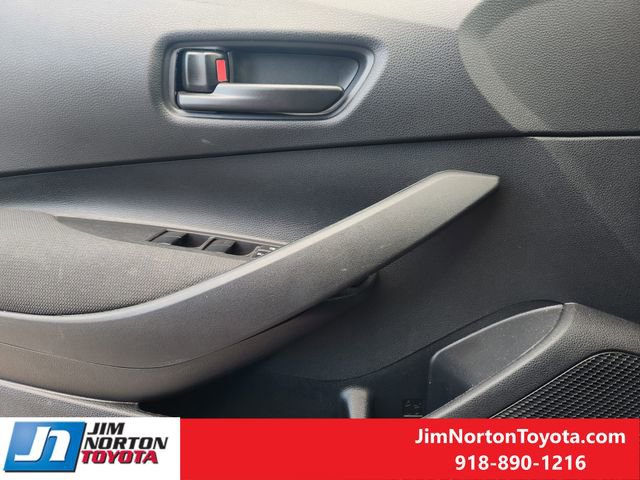 Used 2024 Toyota Corolla LE image 25