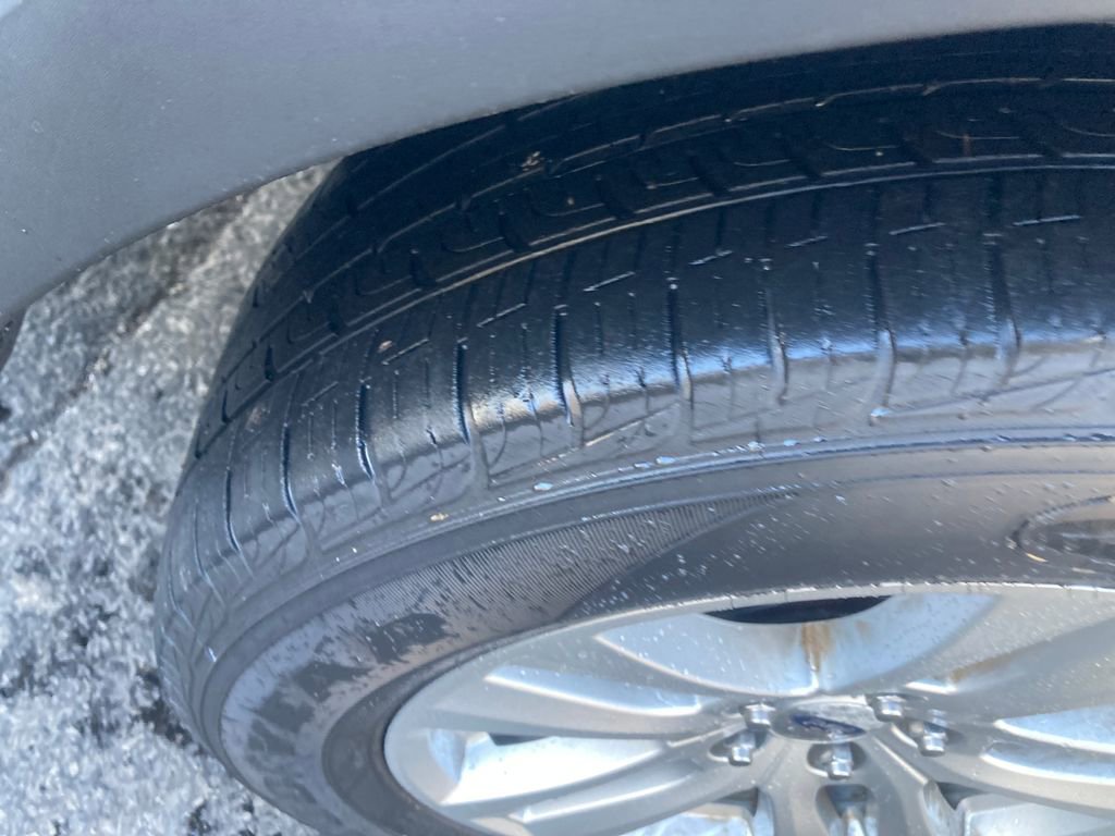 Used 2018 Ford Explorer XLT w/ Equipment Group 202A image 32