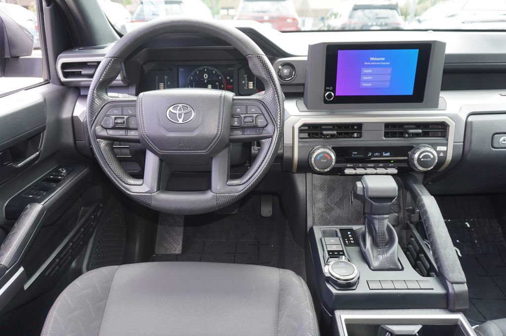 Used 2025 Toyota Tacoma SR5 AWD/4WD image 9