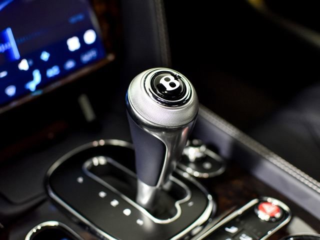 Used 2016 Bentley Flying Spur W12 image 31