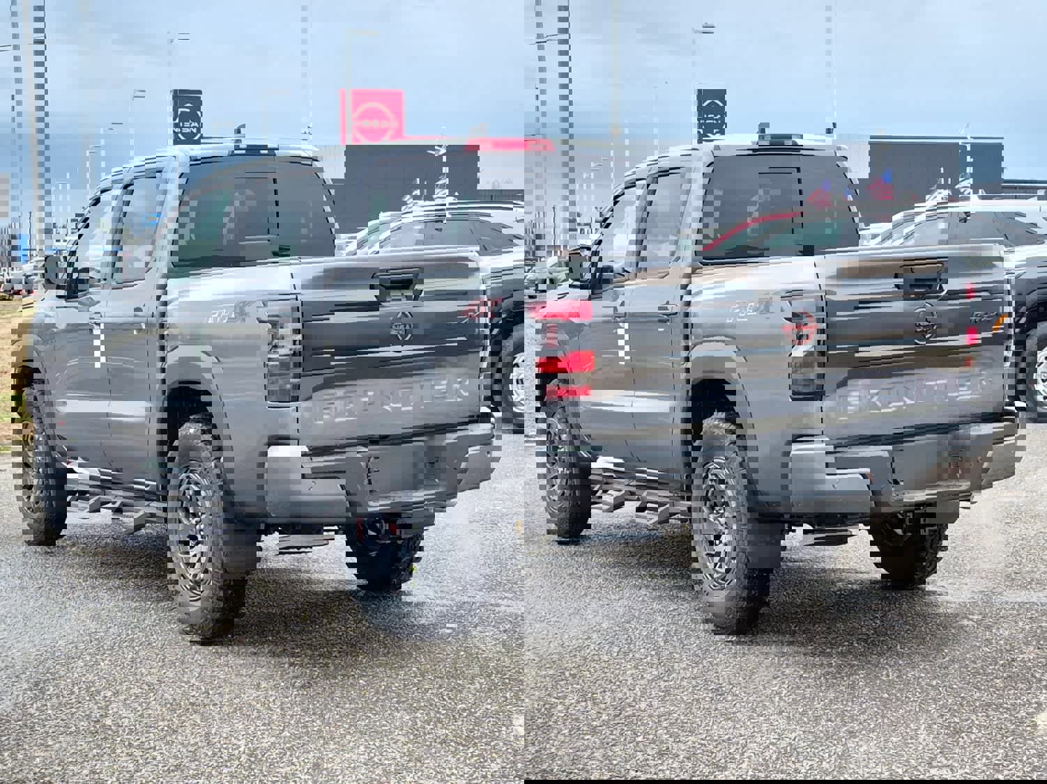 New 2026 Nissan Frontier PRO-4X w/ Tow Package image 4