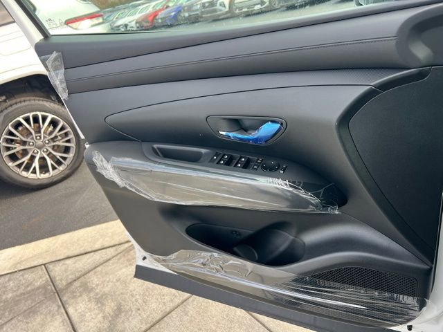 New 2026 Hyundai Tucson SE image 18