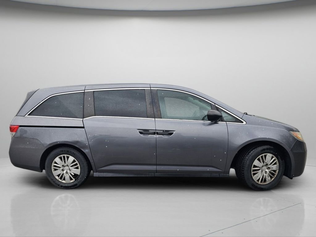 Used 2014 Honda Odyssey LX image 23