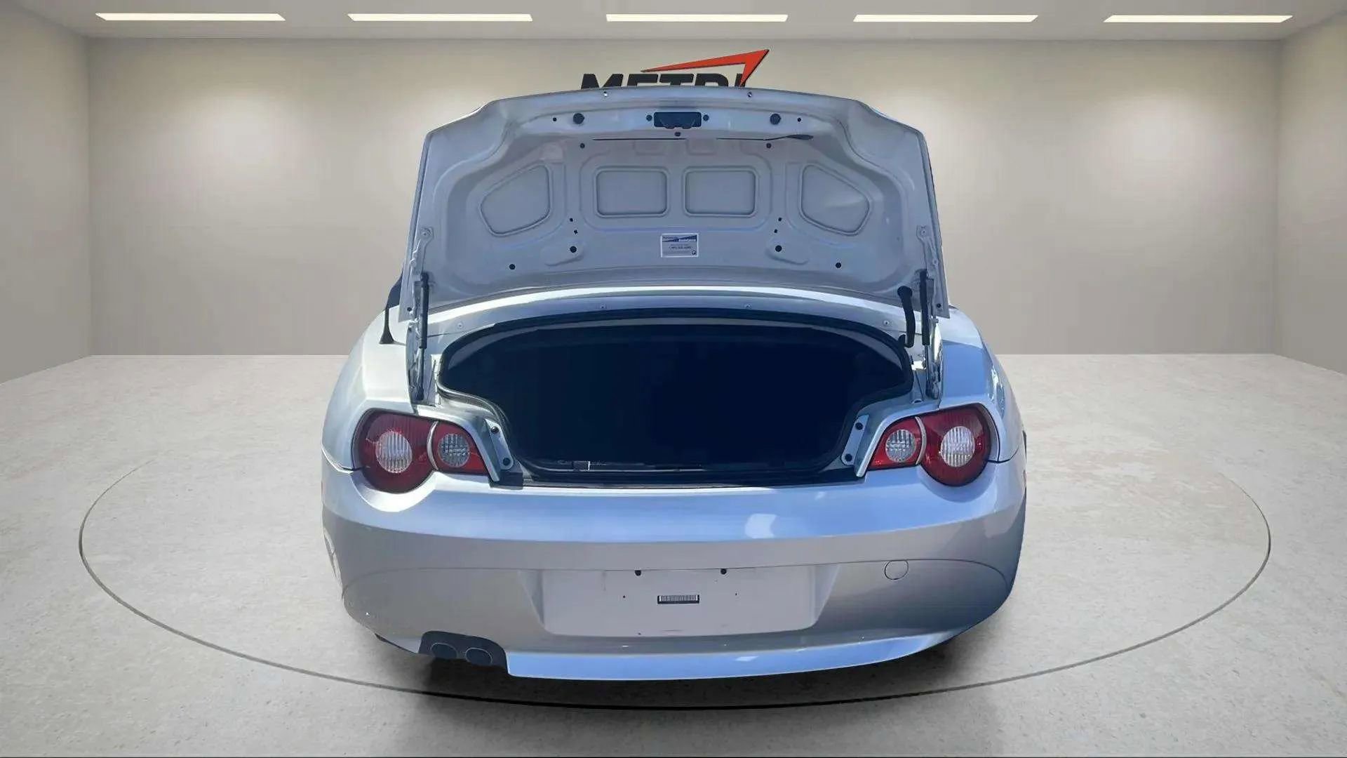 Used 2005 BMW Z4 2.5i image 19