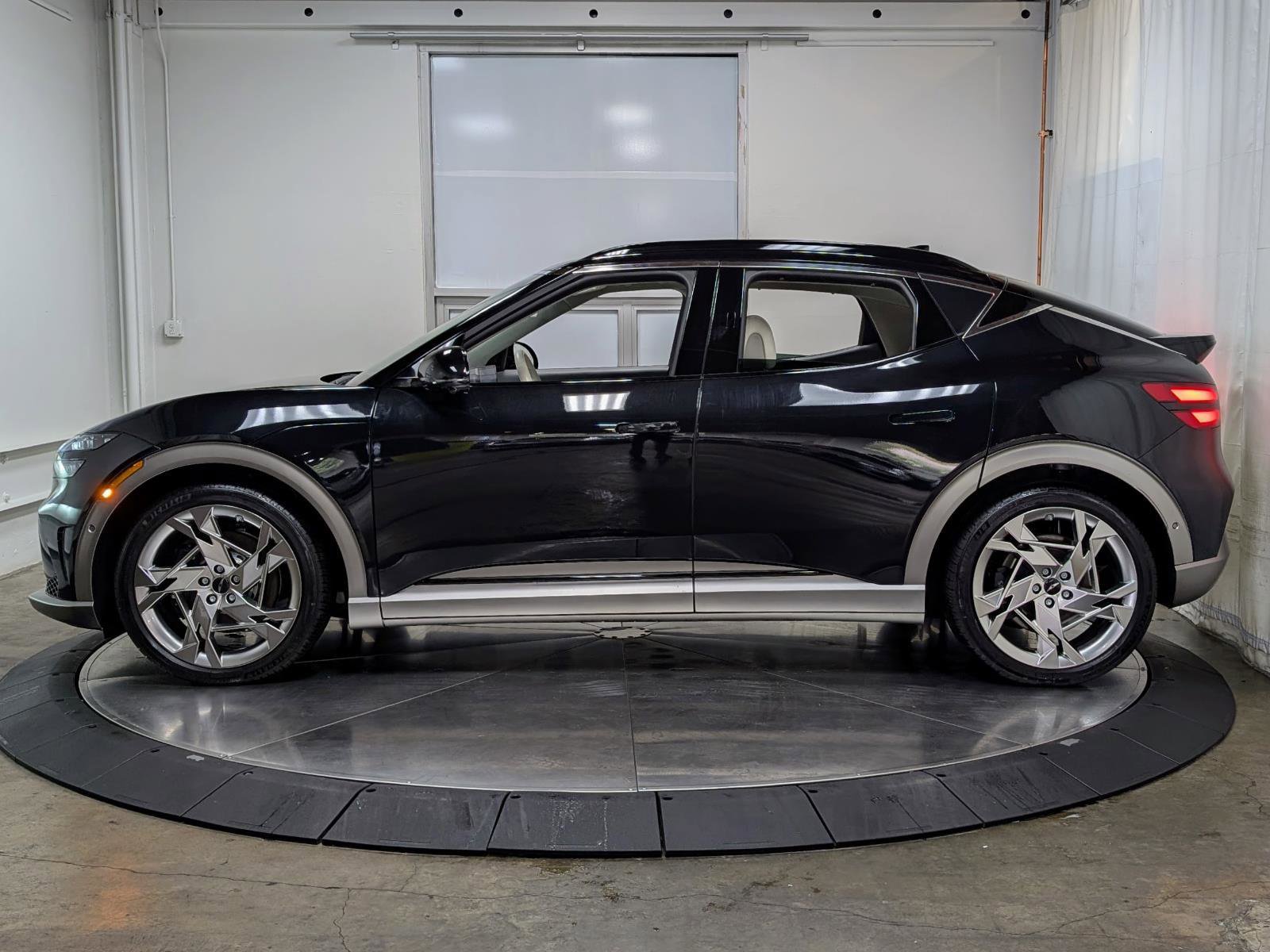 Used 2025 Genesis GV60 Performance image 6