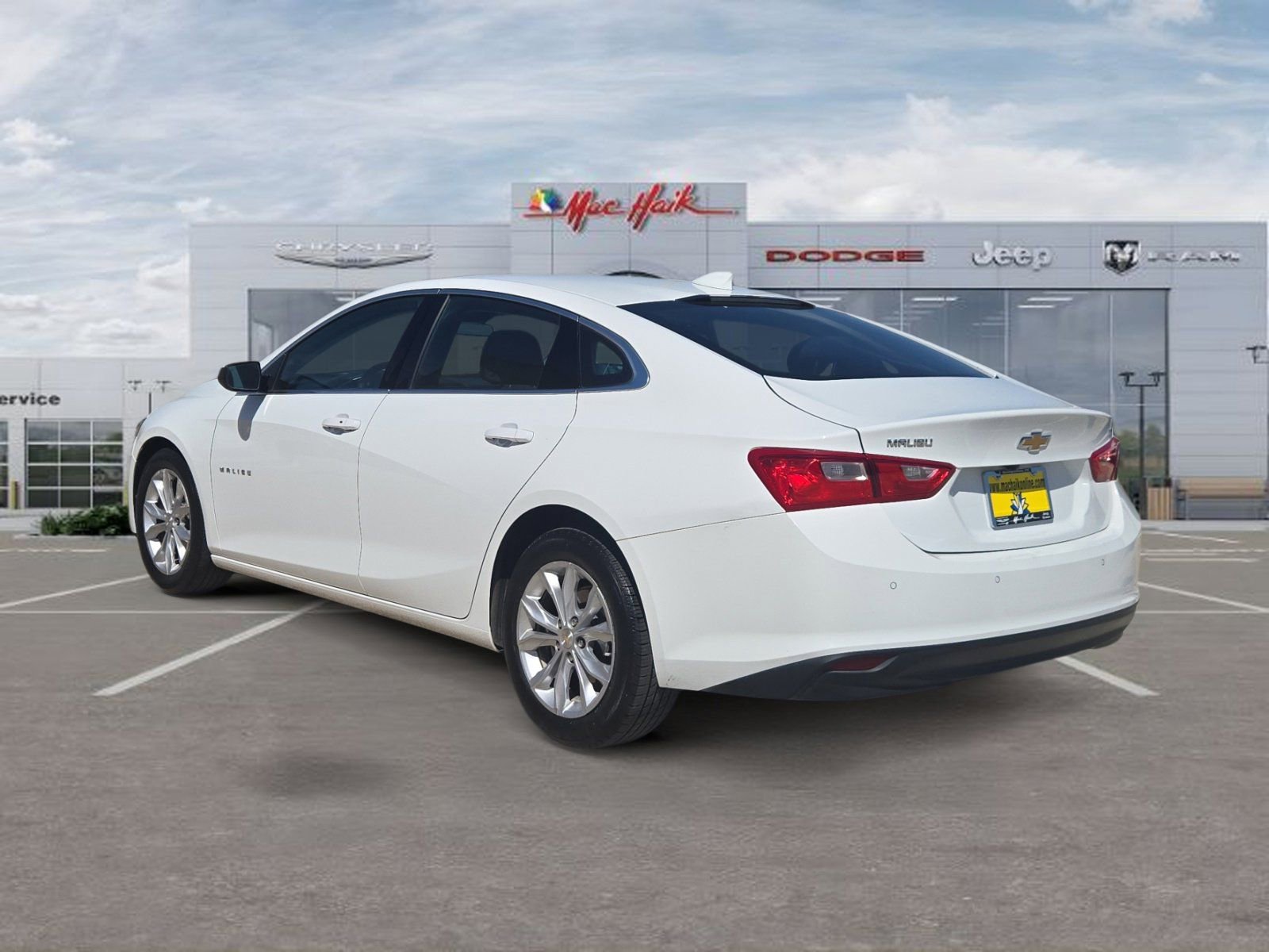 Used 2023 Chevrolet Malibu LT w/ Driver Confidence Package image 3