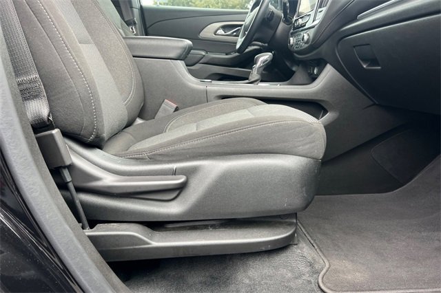 Used 2023 Chevrolet Traverse LT image 23