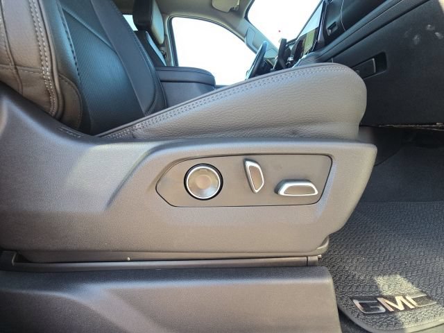 Used 2025 GMC Sierra 2500 Denali AWD/4WD image 20