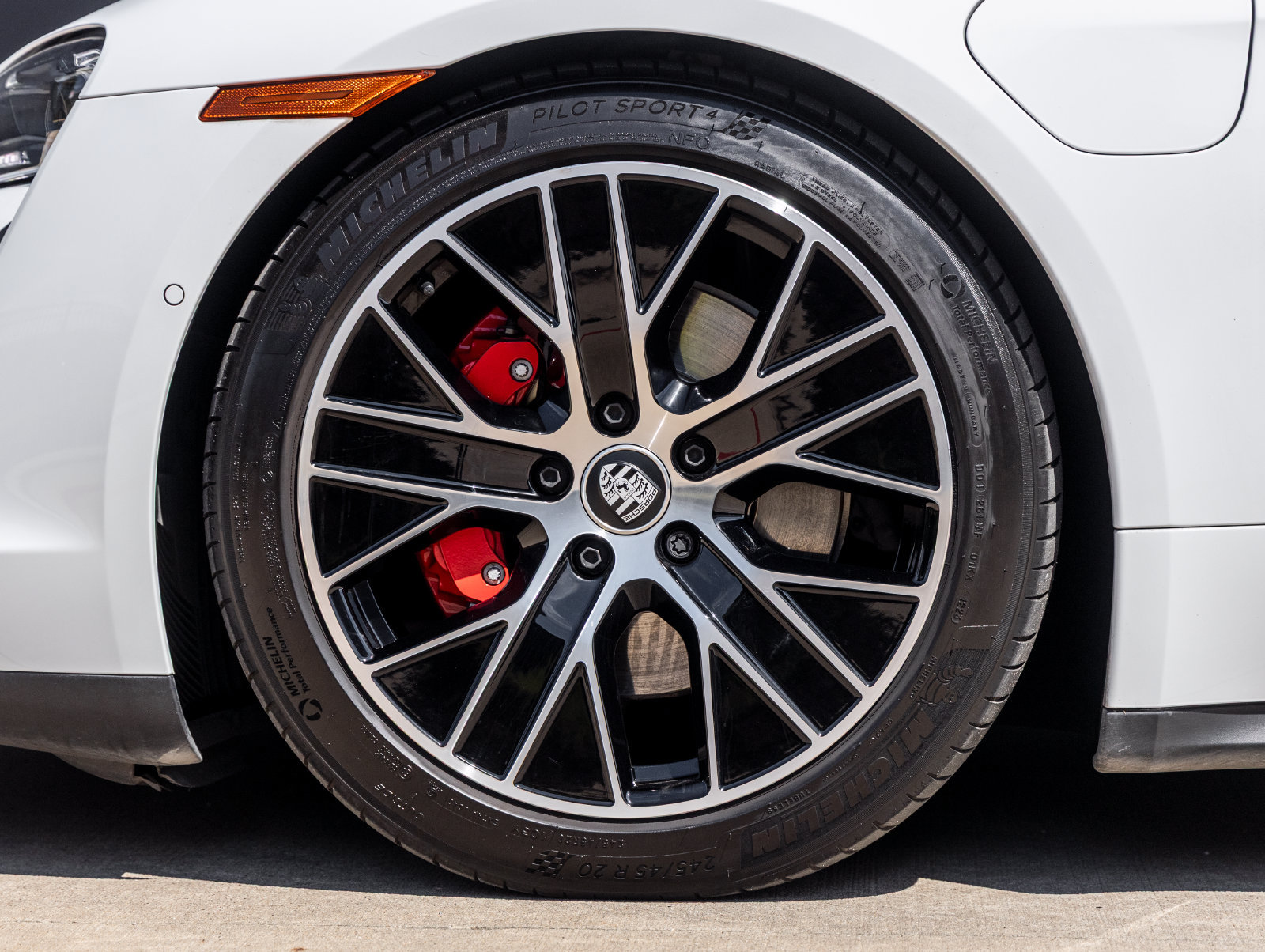 Certified 2023 Porsche Taycan 4S AWD/4WD image 15