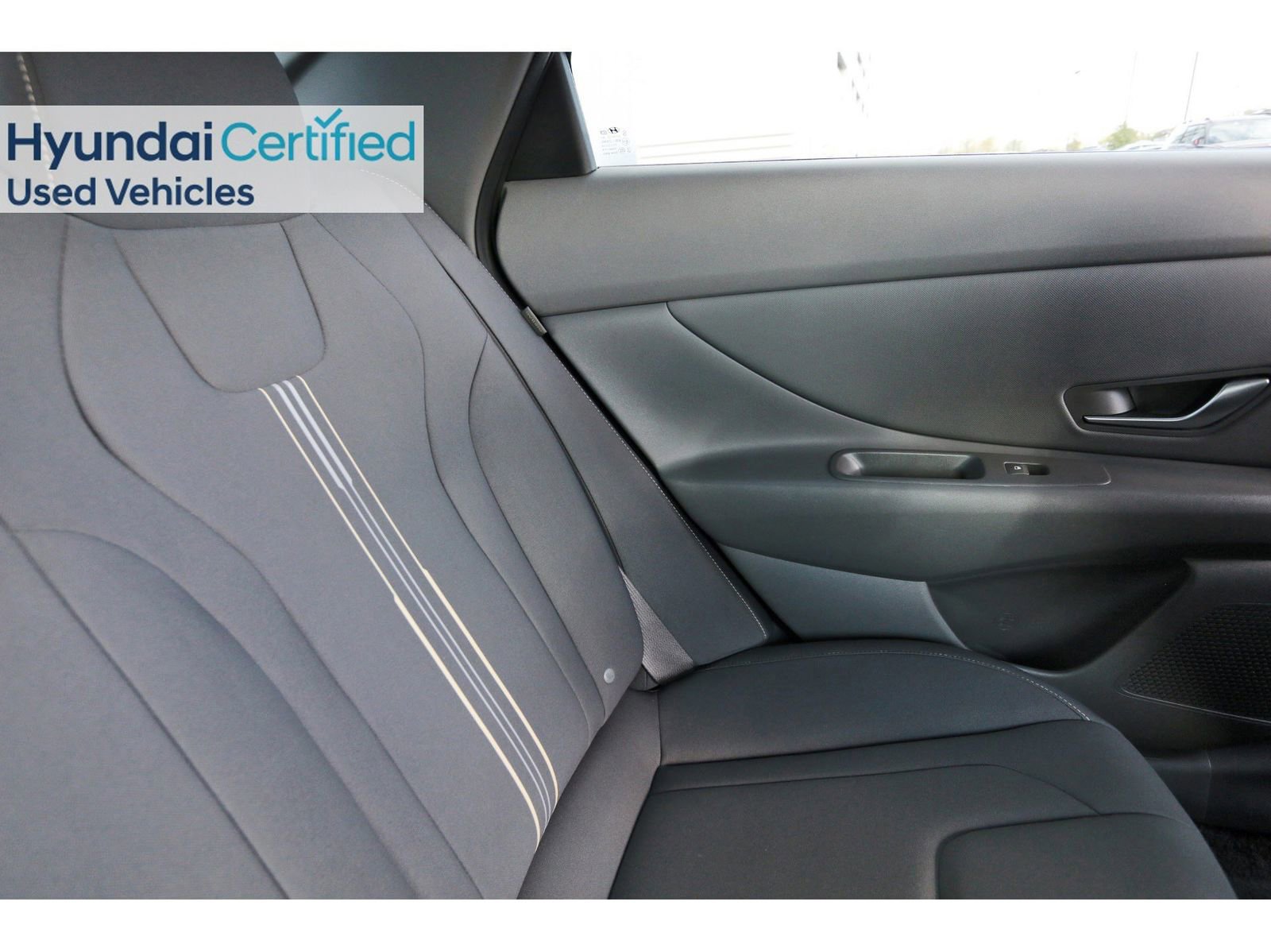Certified 2025 Hyundai Elantra SEL image 15