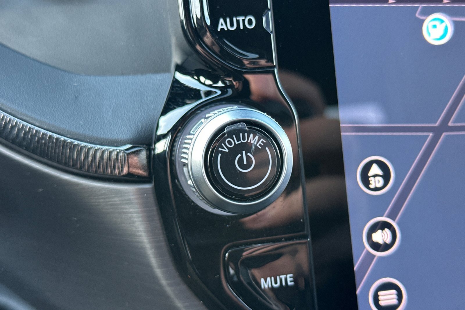 Used 2025 RAM 2500 Rebel w/ Rebel Level 2 Equipment Group image 31