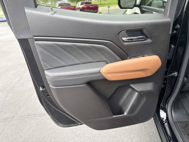 New 2026 GMC Canyon AT4 w/ Technology Plus Package AWD/4WD image 21