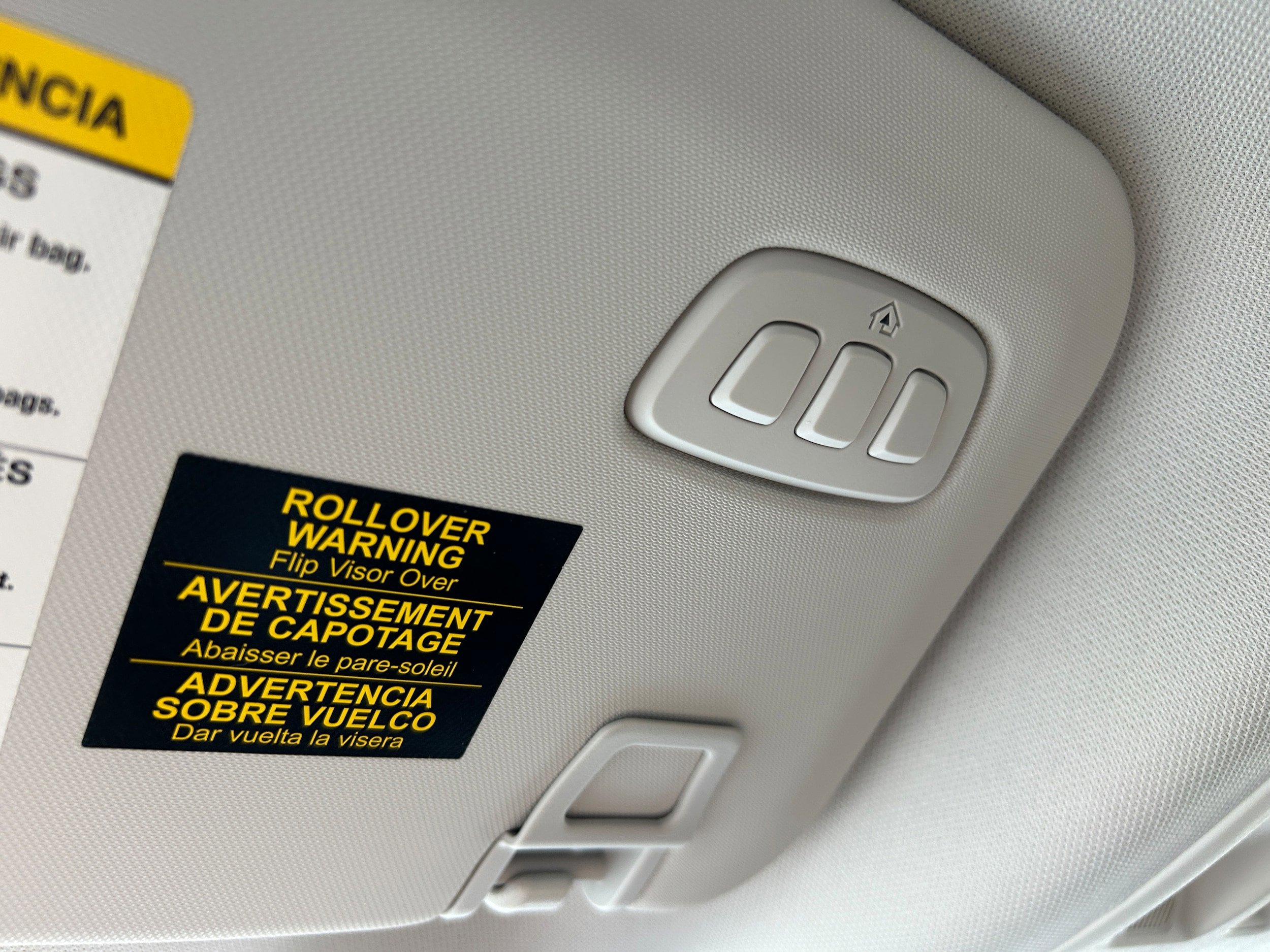 New 2025 Ford Escape SE w/ PHEV Premium Package FWD image 57