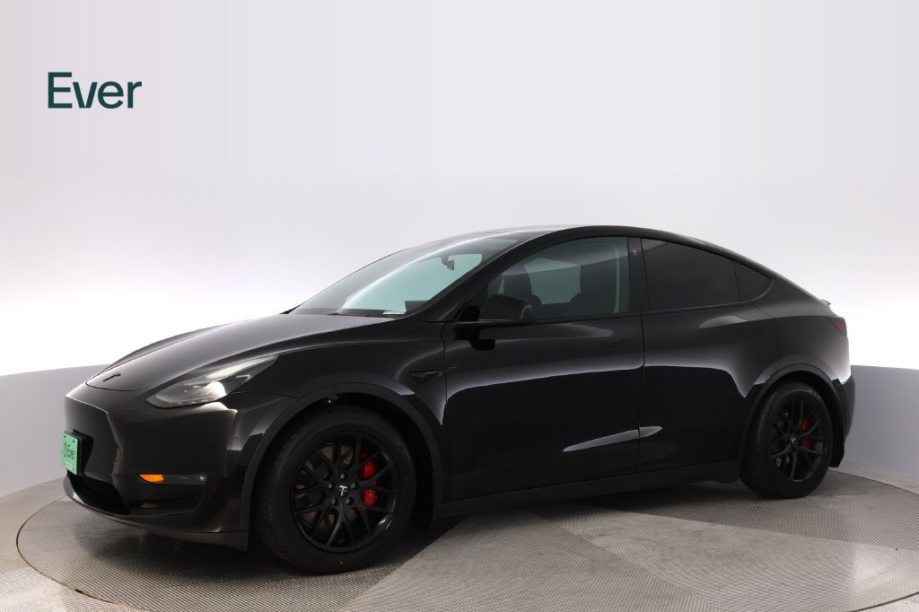 Used 2023 Tesla Model Y Performance AWD/4WD image 18