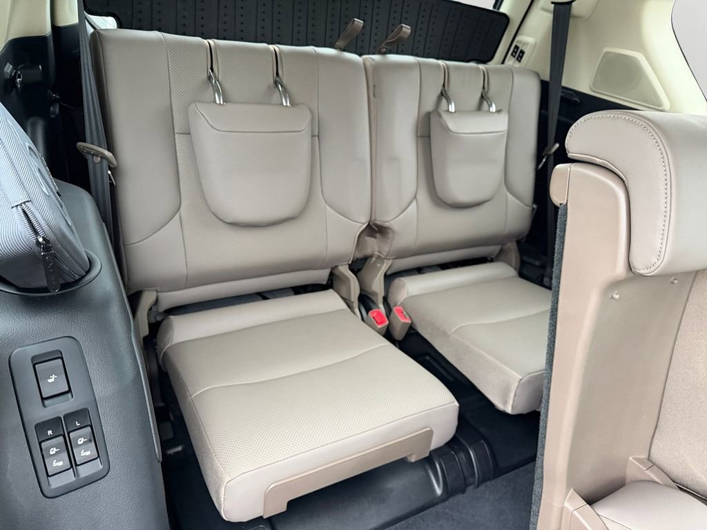 Used 2022 Lexus GX 460 Premium w/ Premium Plus Package image 11