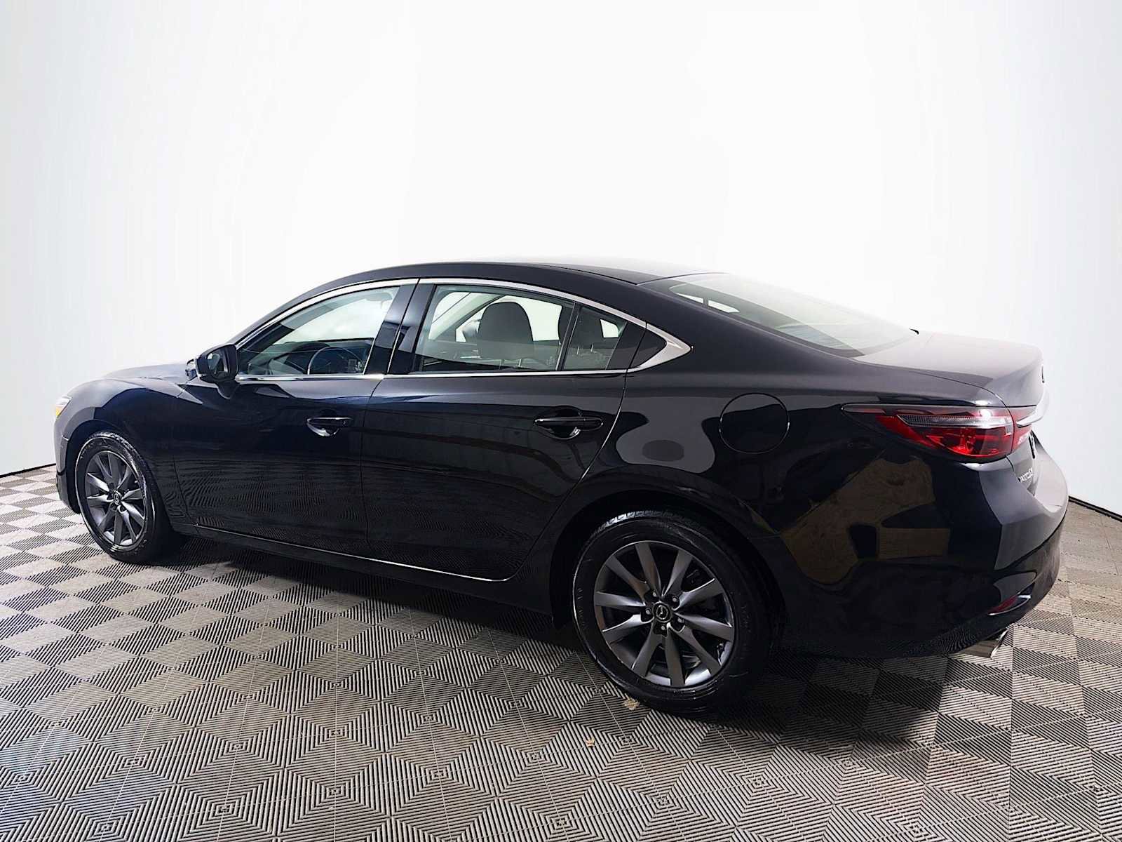 Used 2020 MAZDA MAZDA6 Sport FWD image 6