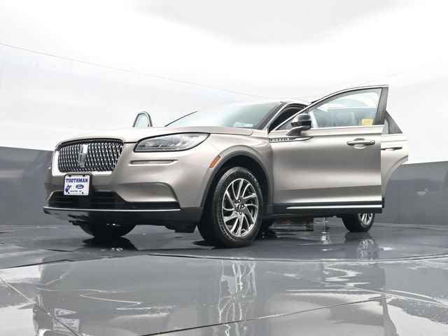 Used 2021 Lincoln Corsair AWD w/ Equipment Group 101A image 38