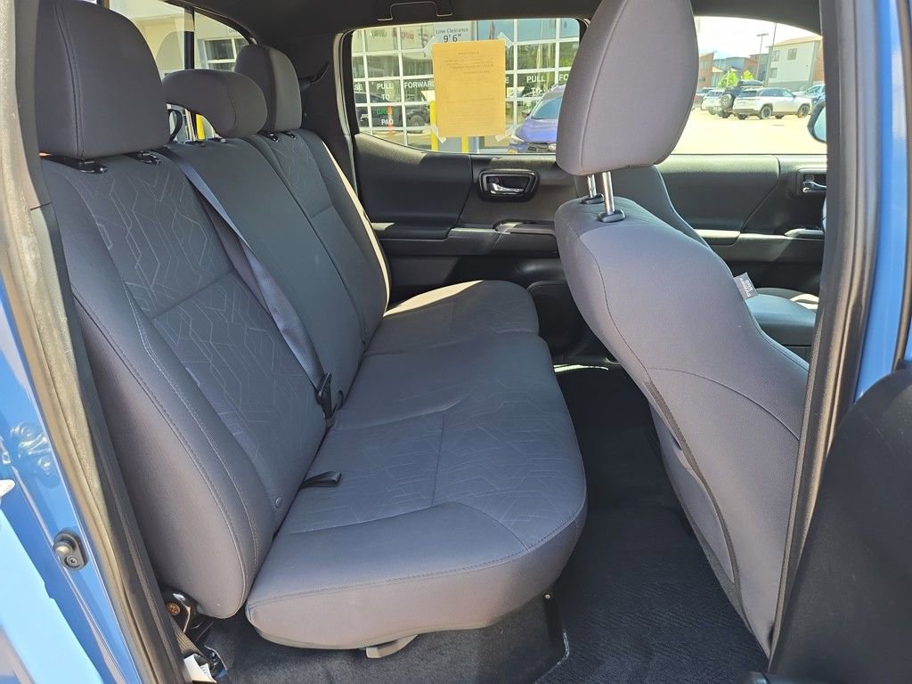 Used 2019 Toyota Tacoma TRD Off-Road image 16