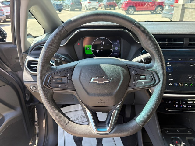Used 2023 Chevrolet Bolt LT FWD image 20