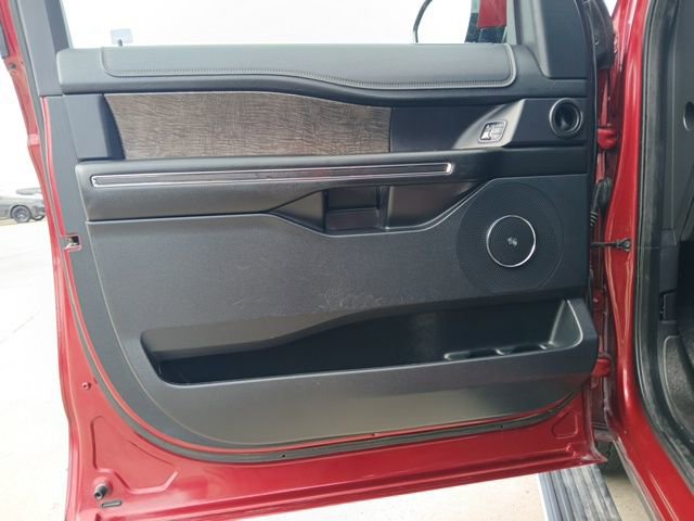 Used 2018 Ford Expedition Max Limited w/ Equipment Group 301A image 20