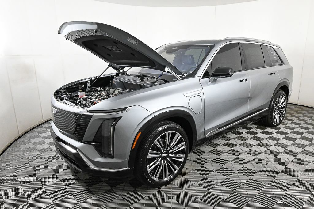 New 2026 Cadillac Vistiq Premium Luxury w/ LPO, Floor Liner Package image 35