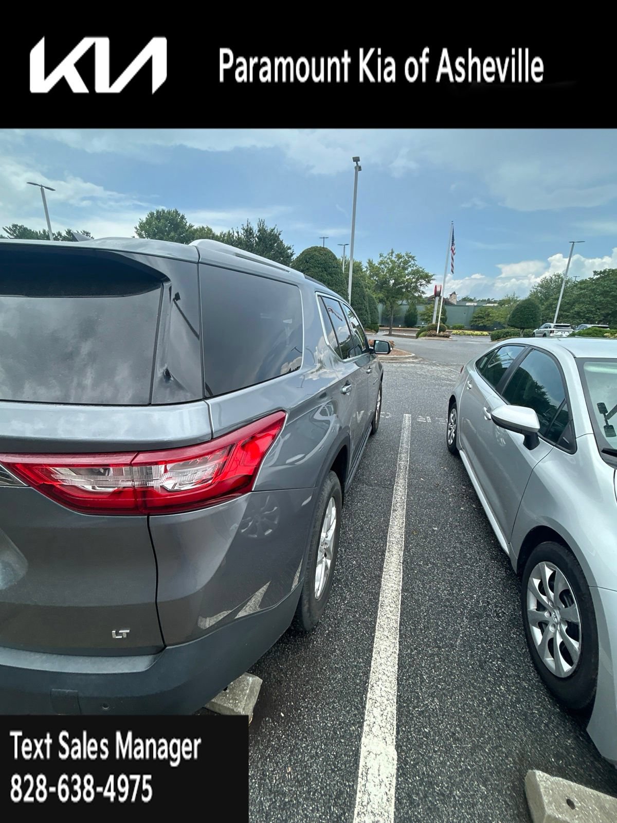 Used 2018 Chevrolet Traverse LT AWD/4WD image 19