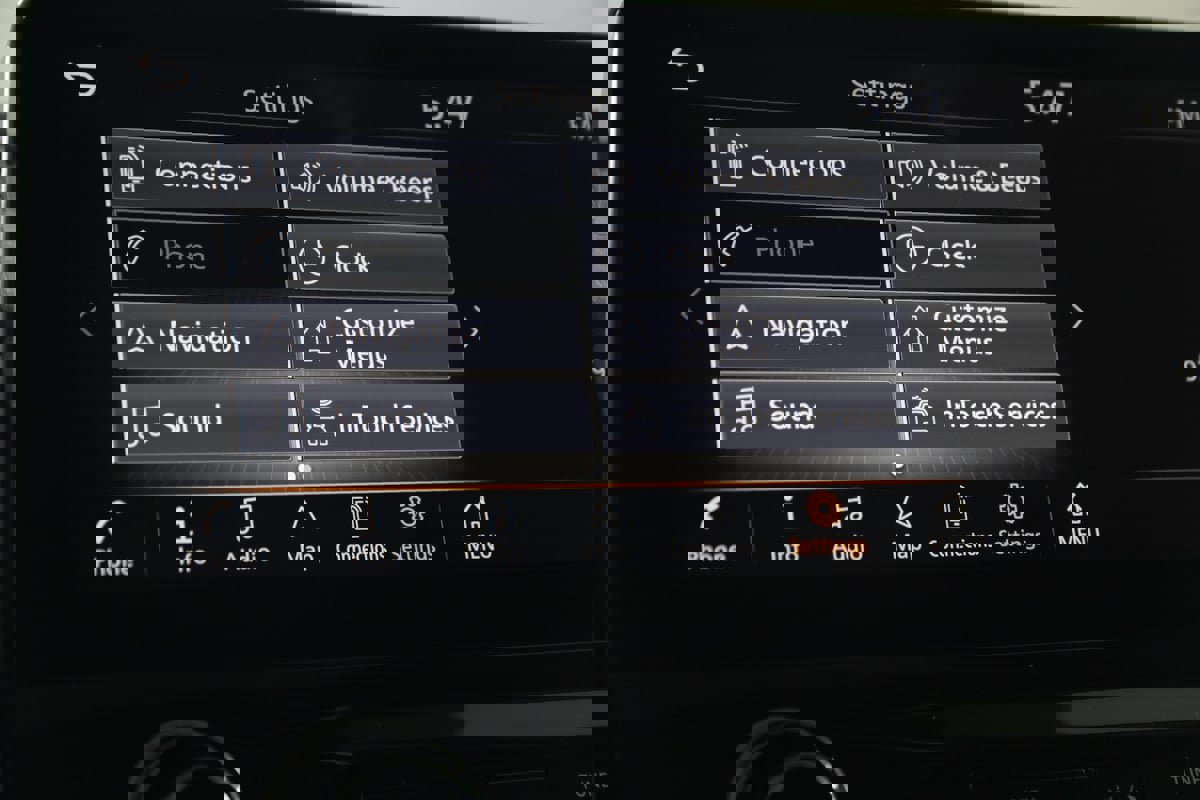 Used 2023 INFINITI QX80 Premium Select w/ All-Season Package image 38