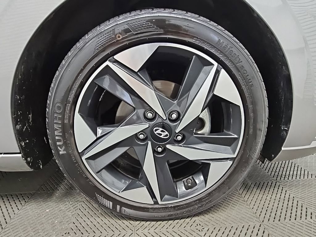 Used 2023 Hyundai Elantra SEL w/ Convenience Package FWD image 42