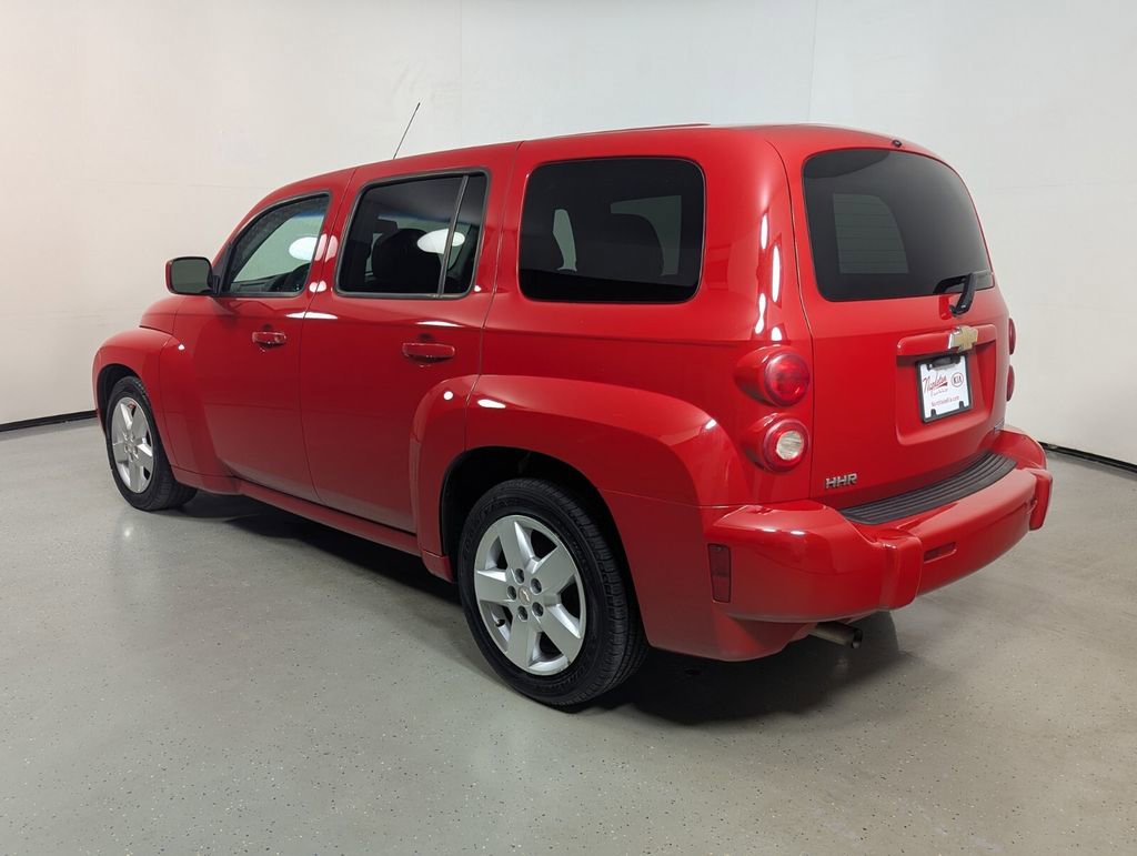 Used 2011 Chevrolet HHR LT FWD image 5
