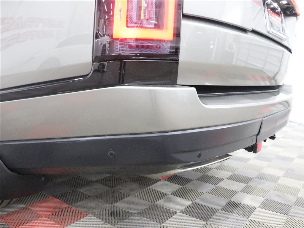 Used 2018 Land Rover Range Rover Supercharged AWD/4WD image 8