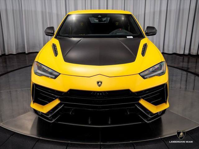 Used 2024 Lamborghini Urus Performante AWD/4WD image 8