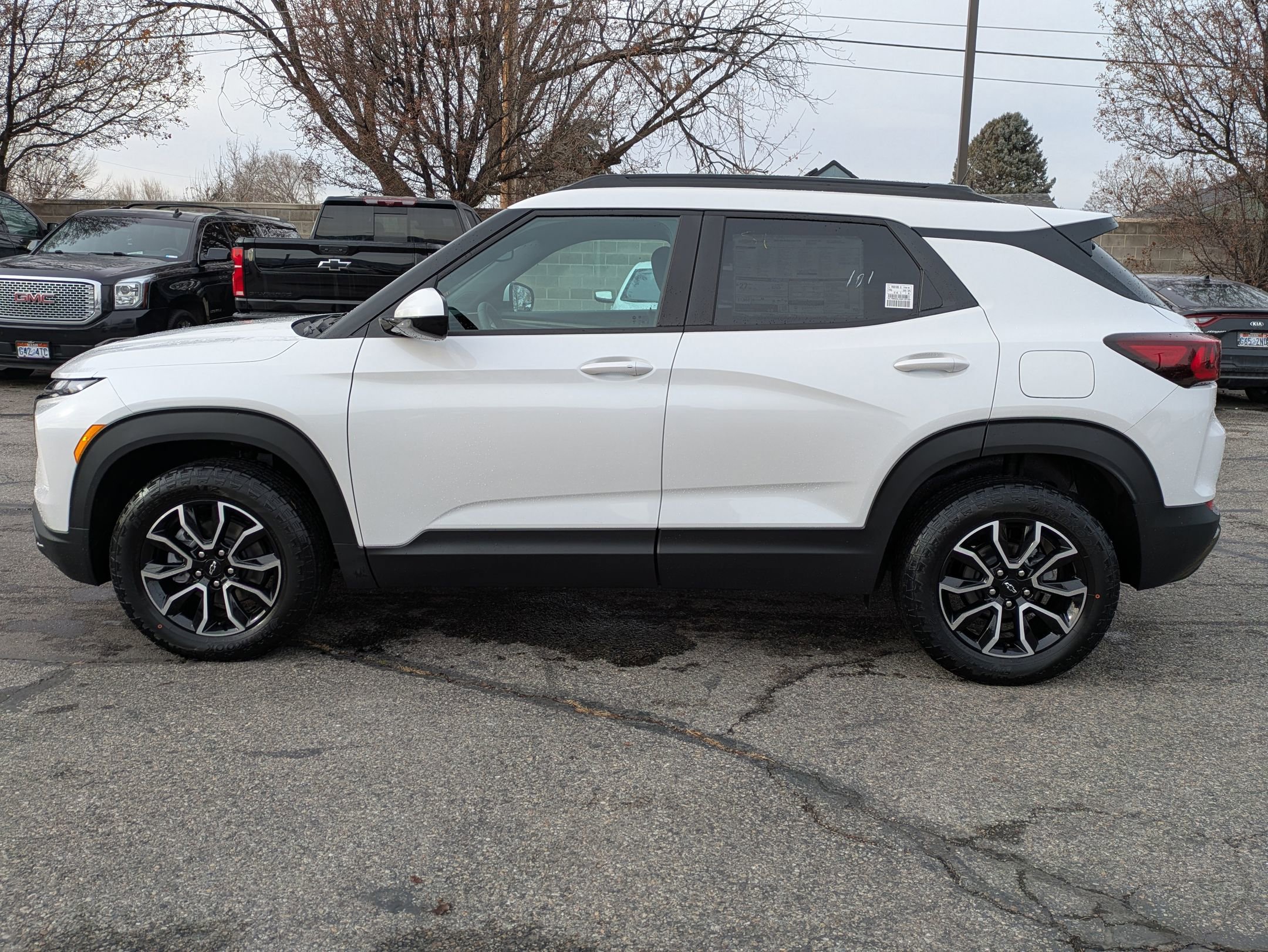 New 2025 Chevrolet TrailBlazer ACTIV w/ Convenience Package video 2