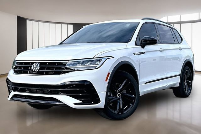 Used 2024 Volkswagen Tiguan SE R-Line