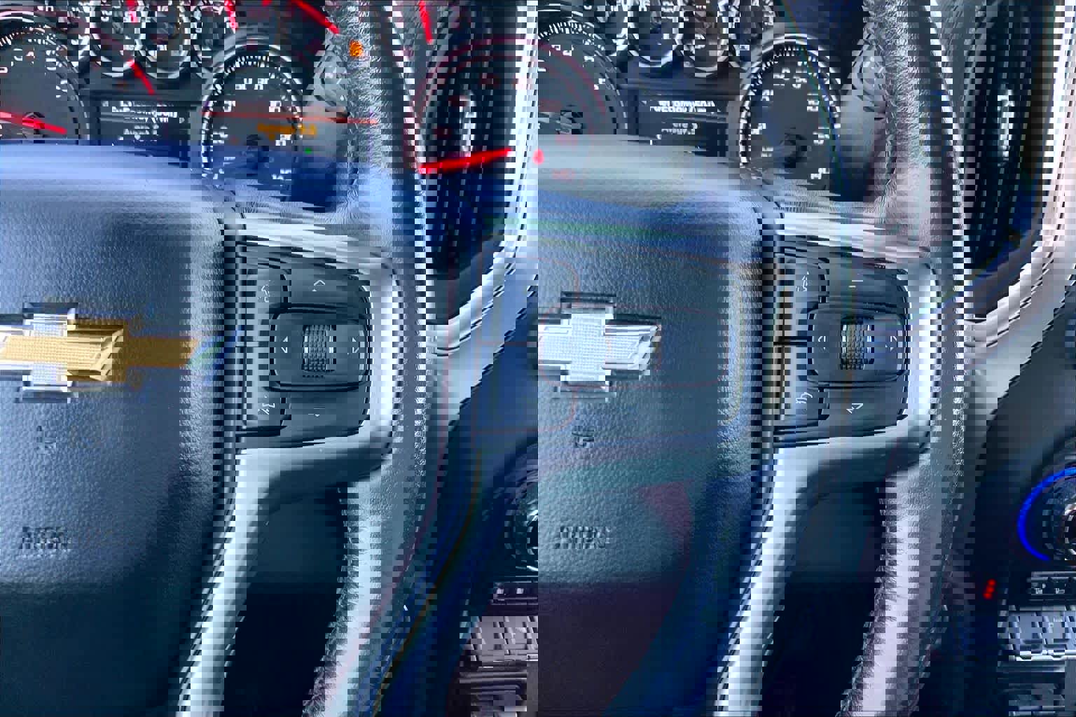 Used 2021 Chevrolet Silverado 1500 LTZ w/ LTZ Convenience Package II image 24