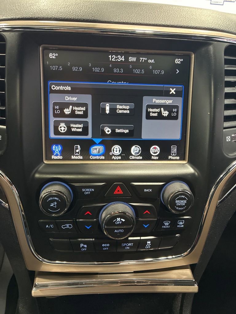 Used 2017 Jeep Grand Cherokee Limited image 28