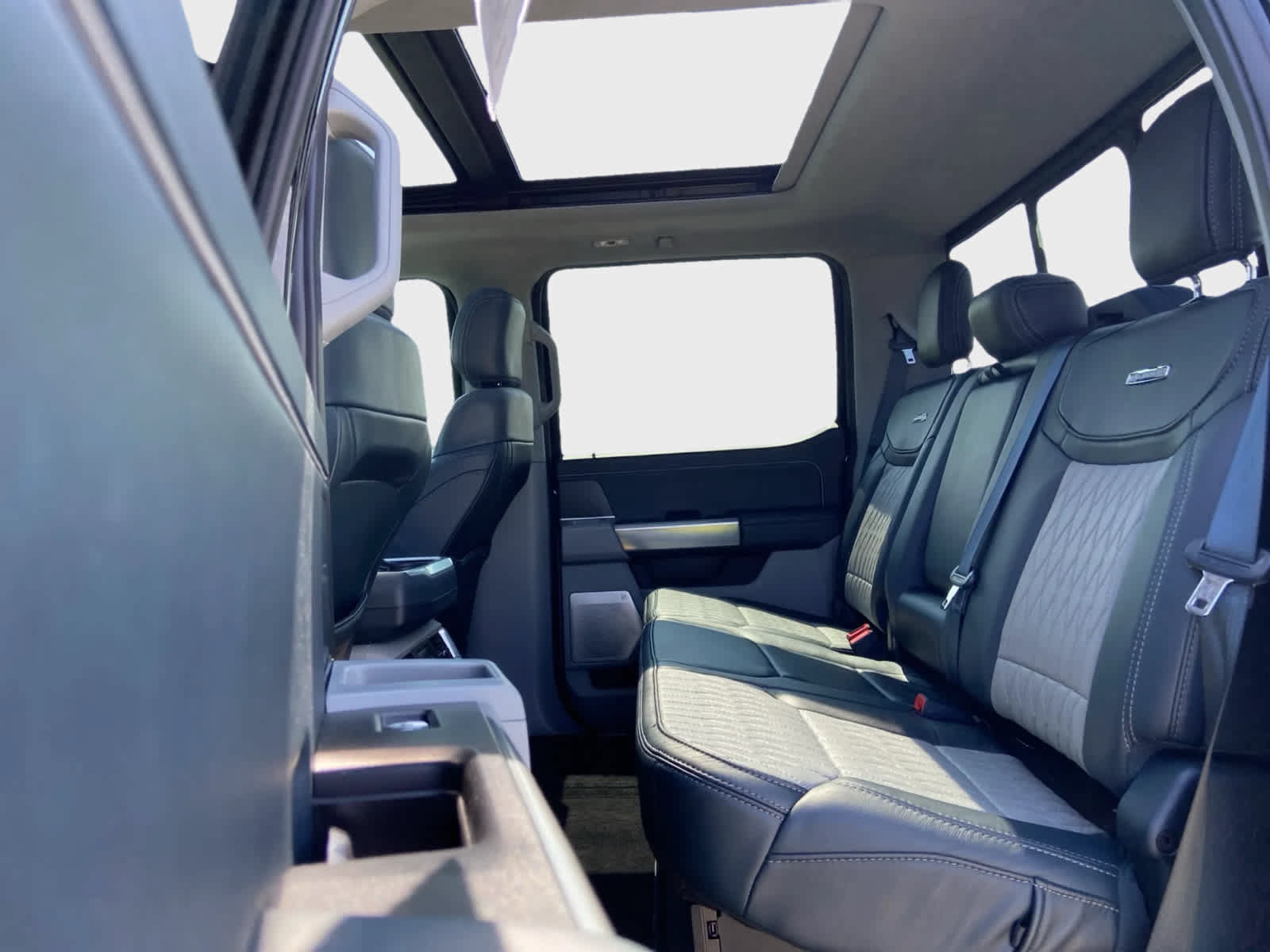 Used 2023 Ford F150 Limited AWD/4WD image 13