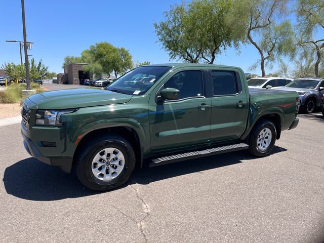 Used 2024 Nissan Frontier SV RWD image 9