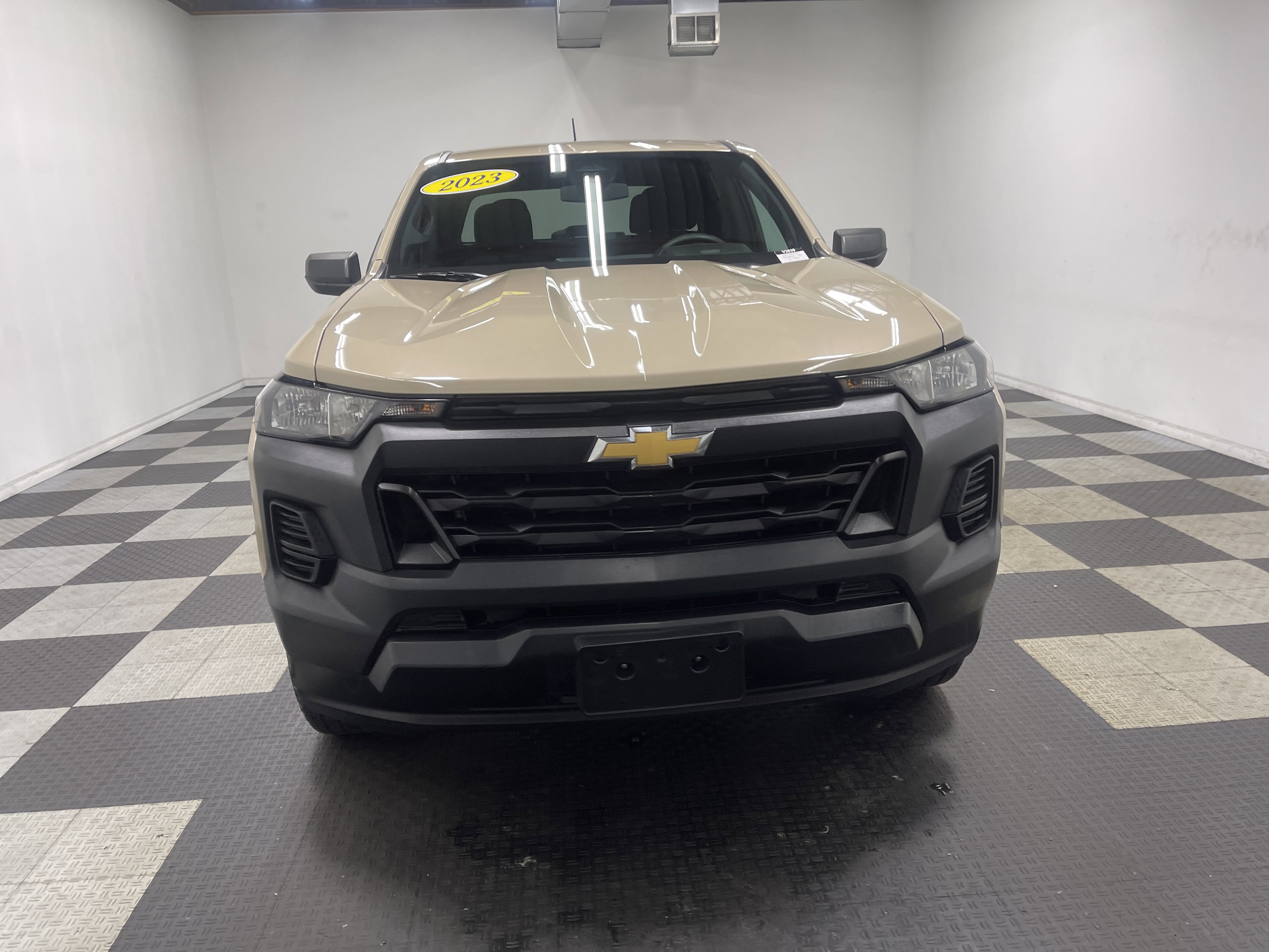 Used 2023 Chevrolet Colorado W/T image 7