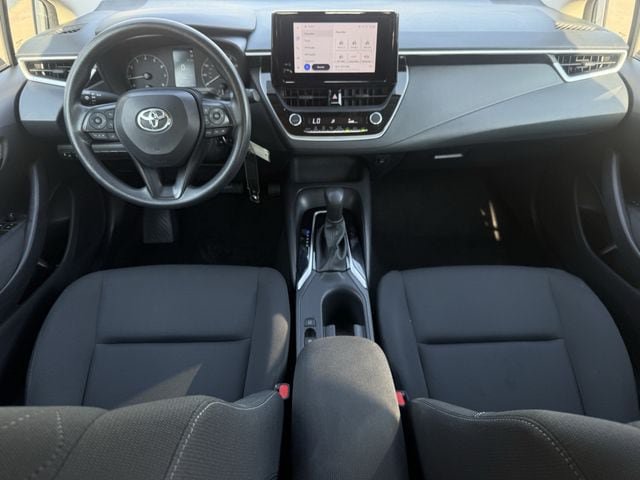 Used 2024 Toyota Corolla LE FWD image 11